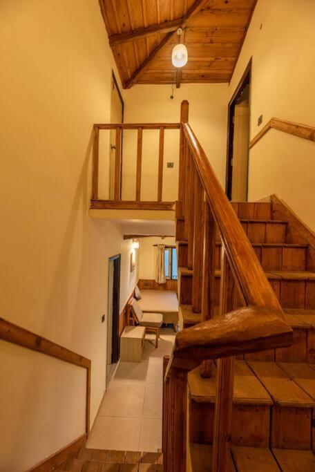 מוקטשוואר Dream Cottage 3 Pet-Friendly 2Br W Mountain View מראה חיצוני תמונה